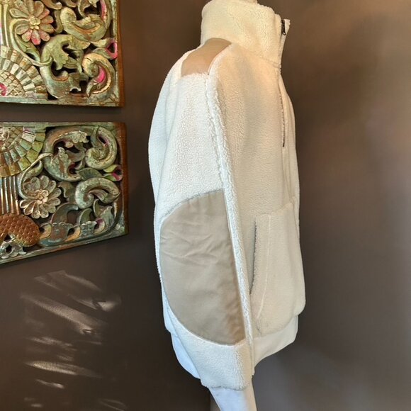 BANANA REPUBLIC Half-Zip Sherpa Sweater - NWT (L) - Picture 3 of 8